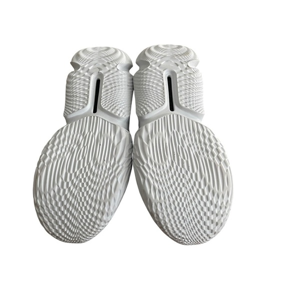 Women Under Armour Breakthru 3 Shous Size 8 - Picture 6 of 8